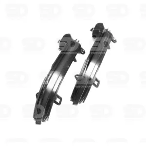 BMW Dynamic Wing Mirror Indicators